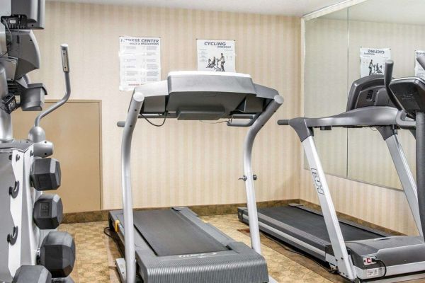 Comfort Inn & Suites Maumee - Toledo (I80-90)